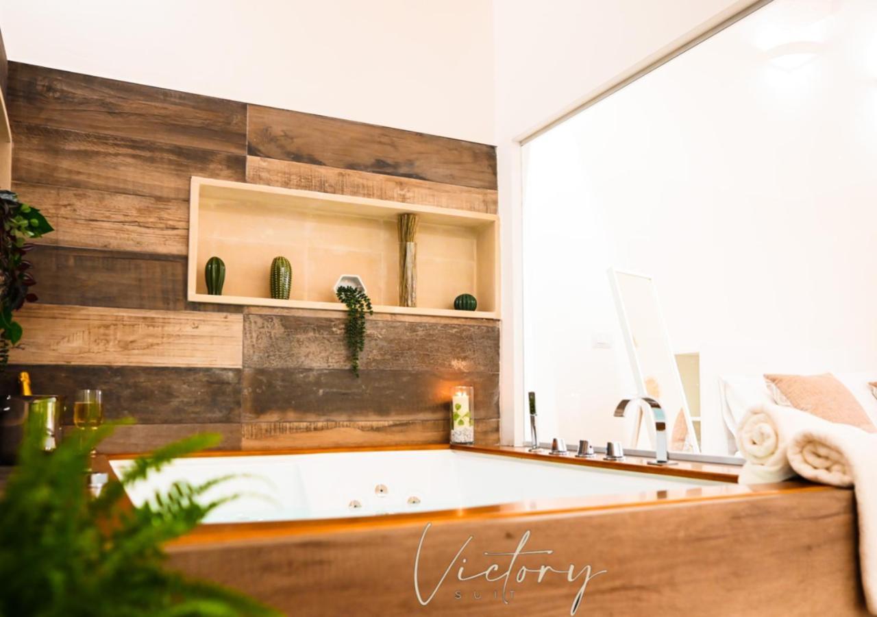 Victory Suite 31 Bríndisi Exterior foto